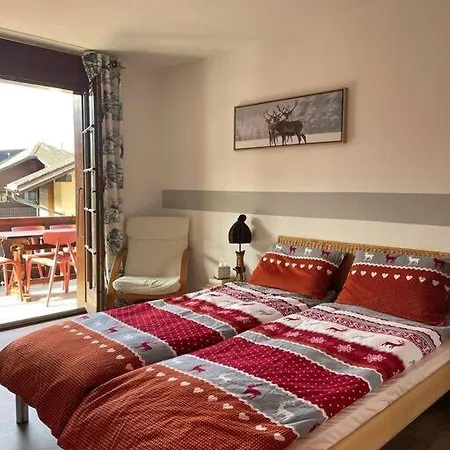 Cosy Dans